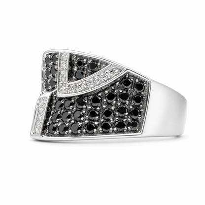 Bague en diamant noir