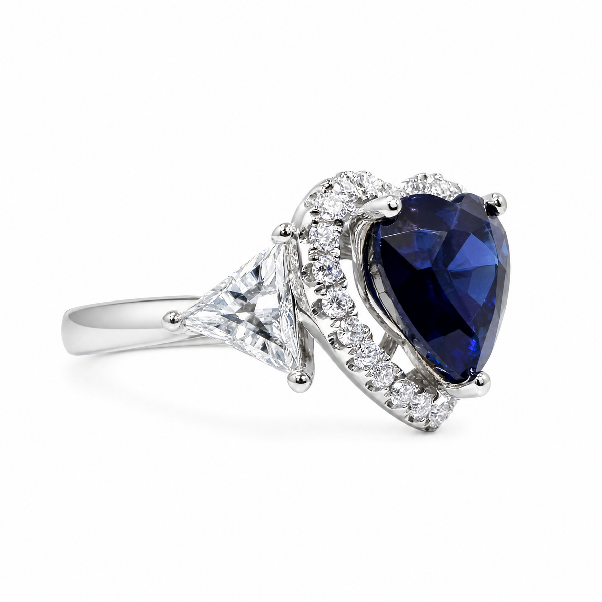 HEART SHAPED SAPPHIRE RING