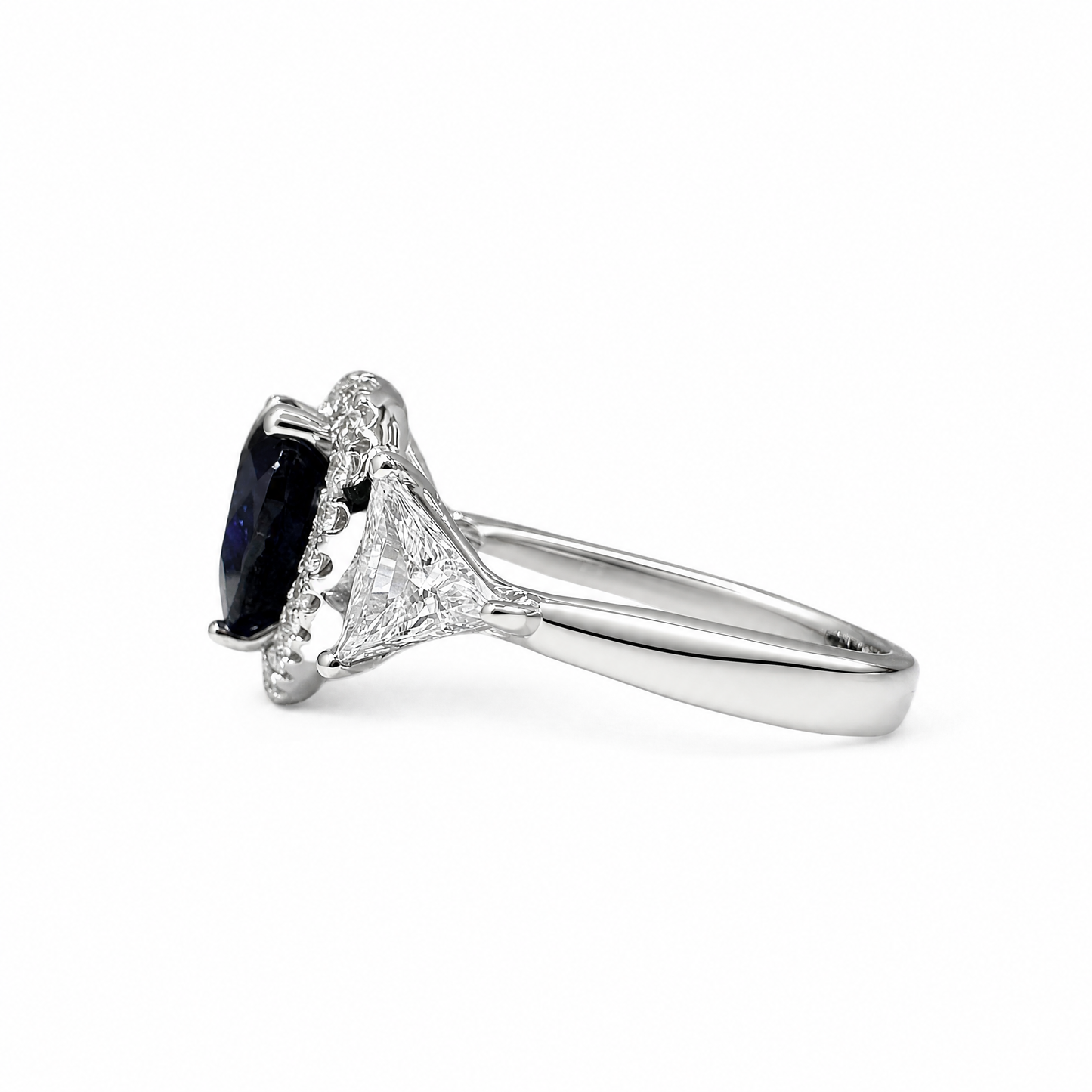 HEART SHAPED SAPPHIRE RING