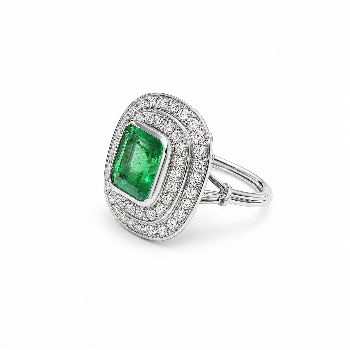 Bague à double halo en émeraude et diamants 