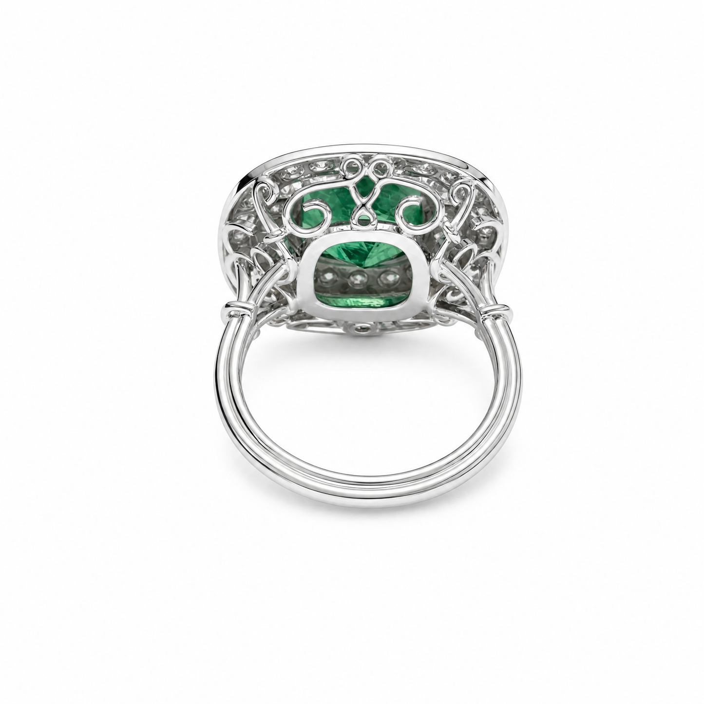 Bague à double halo en émeraude et diamants 
