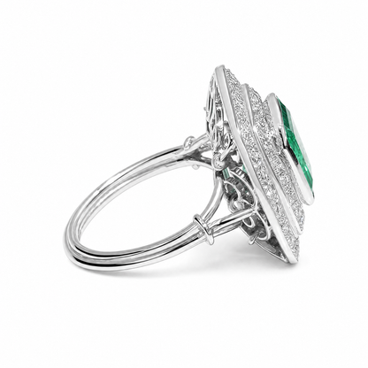 Bague à double halo en émeraude et diamants 