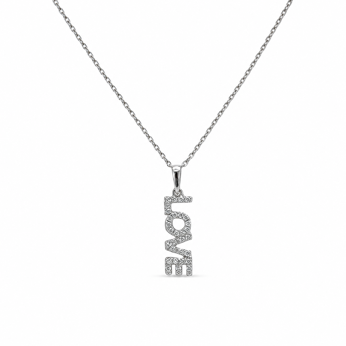 PENDENTIF DIAMANT « LOVE » 