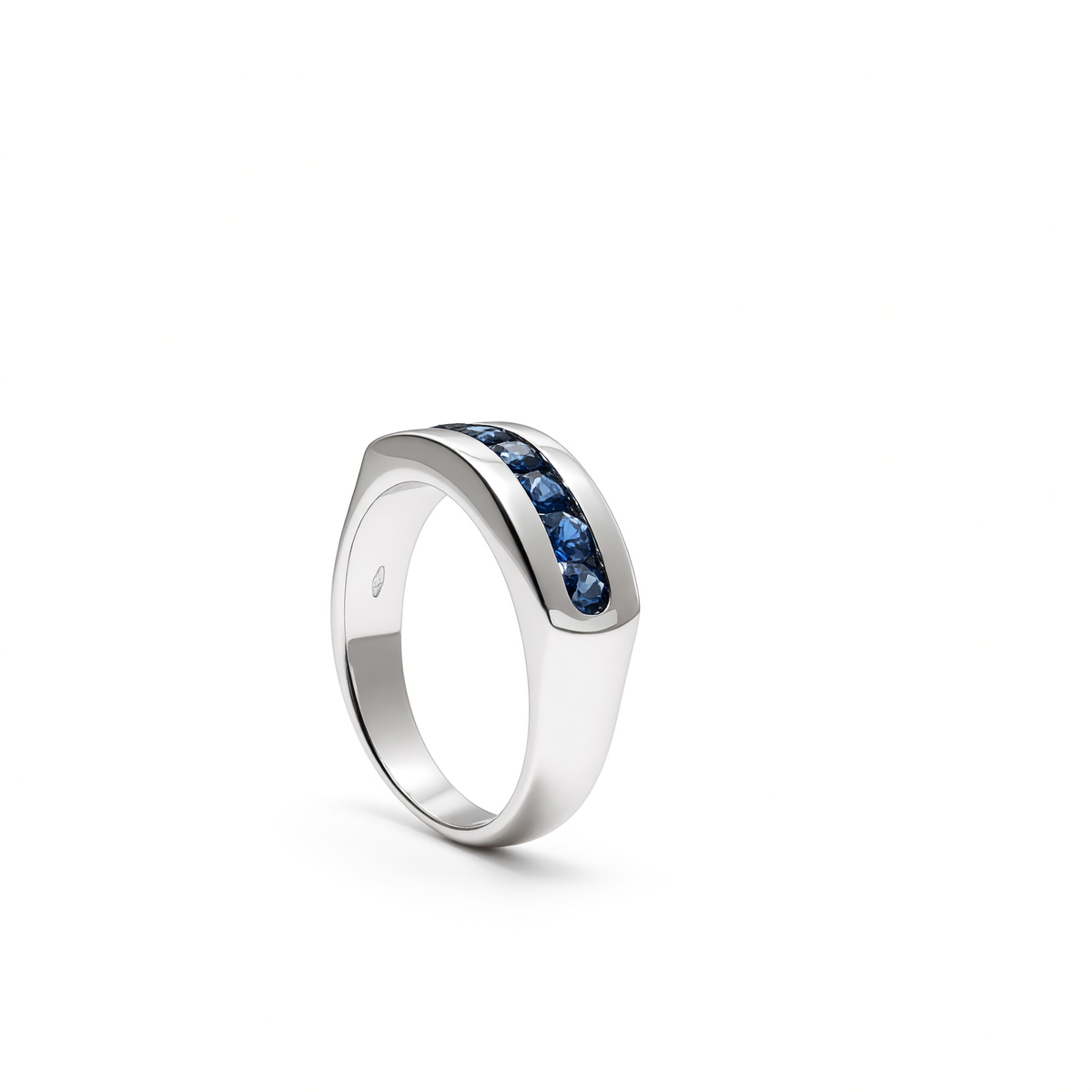 SAPPHIRE RING