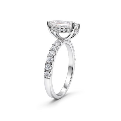 RADIANT CUT WITH SIDE DIAMONDS