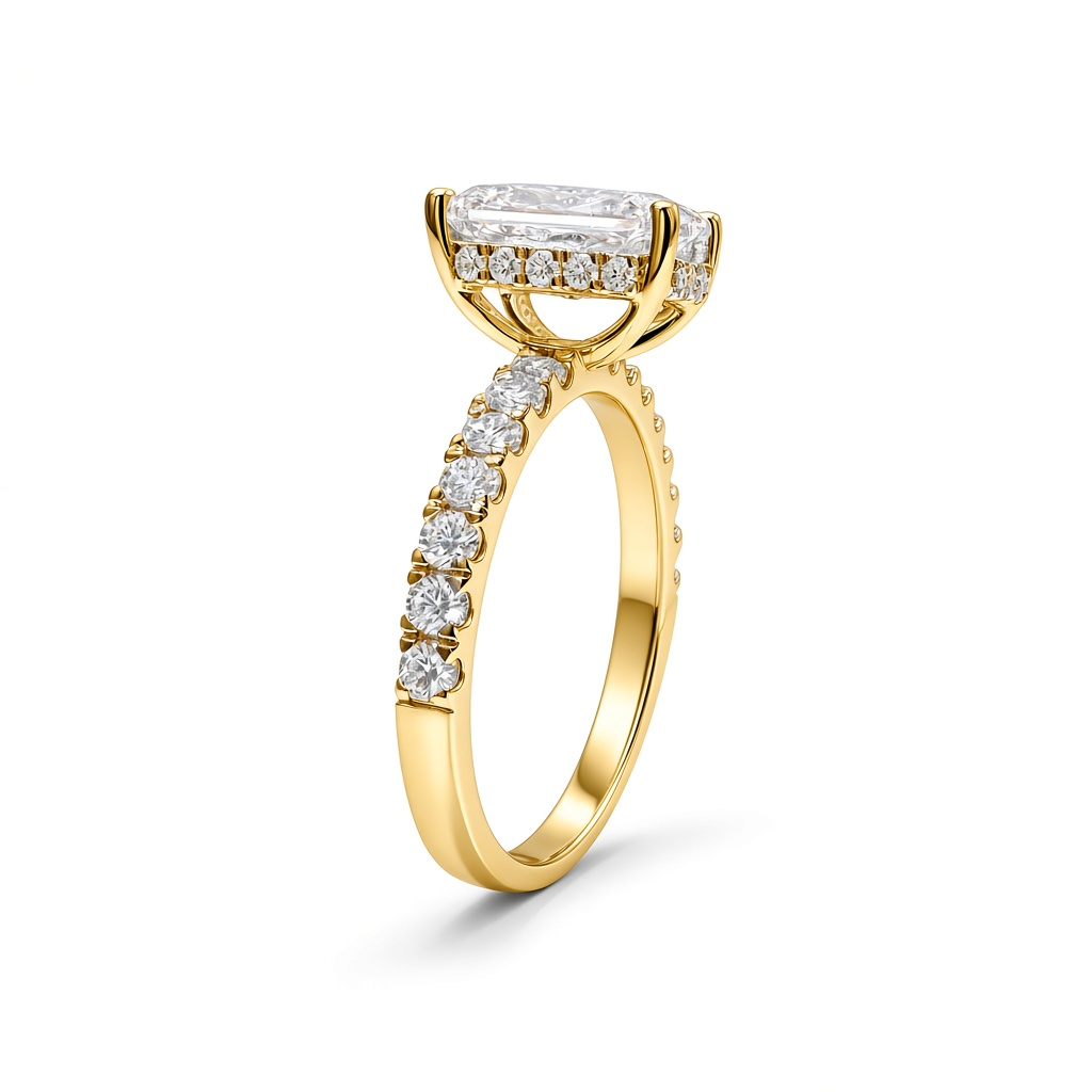 RADIANT CUT WITH SIDE DIAMONDS