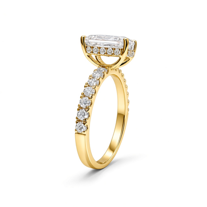 RADIANT CUT WITH SIDE DIAMONDS
